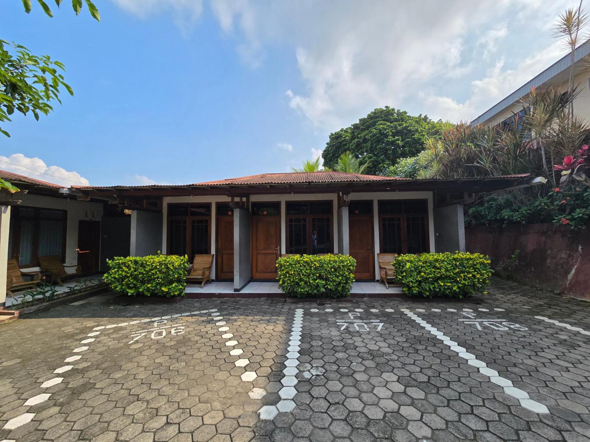 Kusma Hotel Bandungan スマラン エクステリア 写真